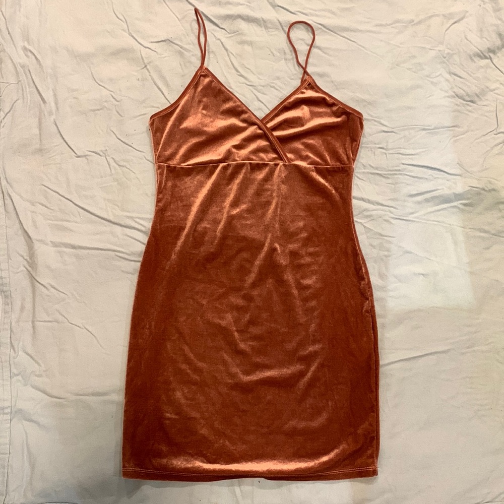 Fitted dress, size medium, stretchy